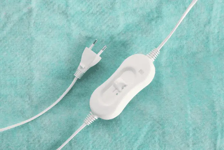 Why Is My Heating Pad Blinking And Not Working? 3 unplug the pad device
